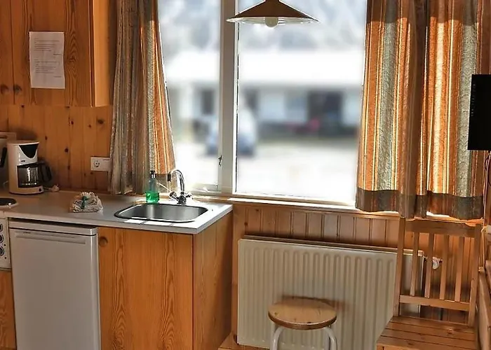 Kaffi Holar Cottages And Apartments
