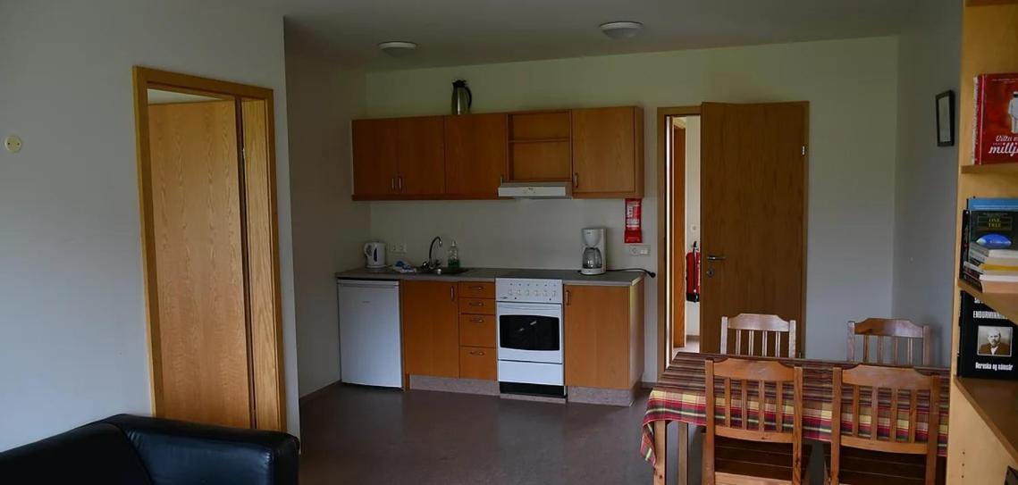 Kaffi Holar And Apartment *